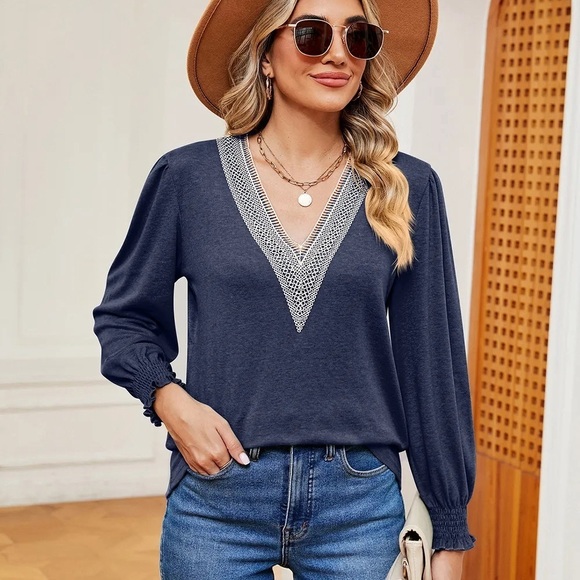 Color Sync V-Neck Top With Long Sleeve Top - Picture 2 of 5